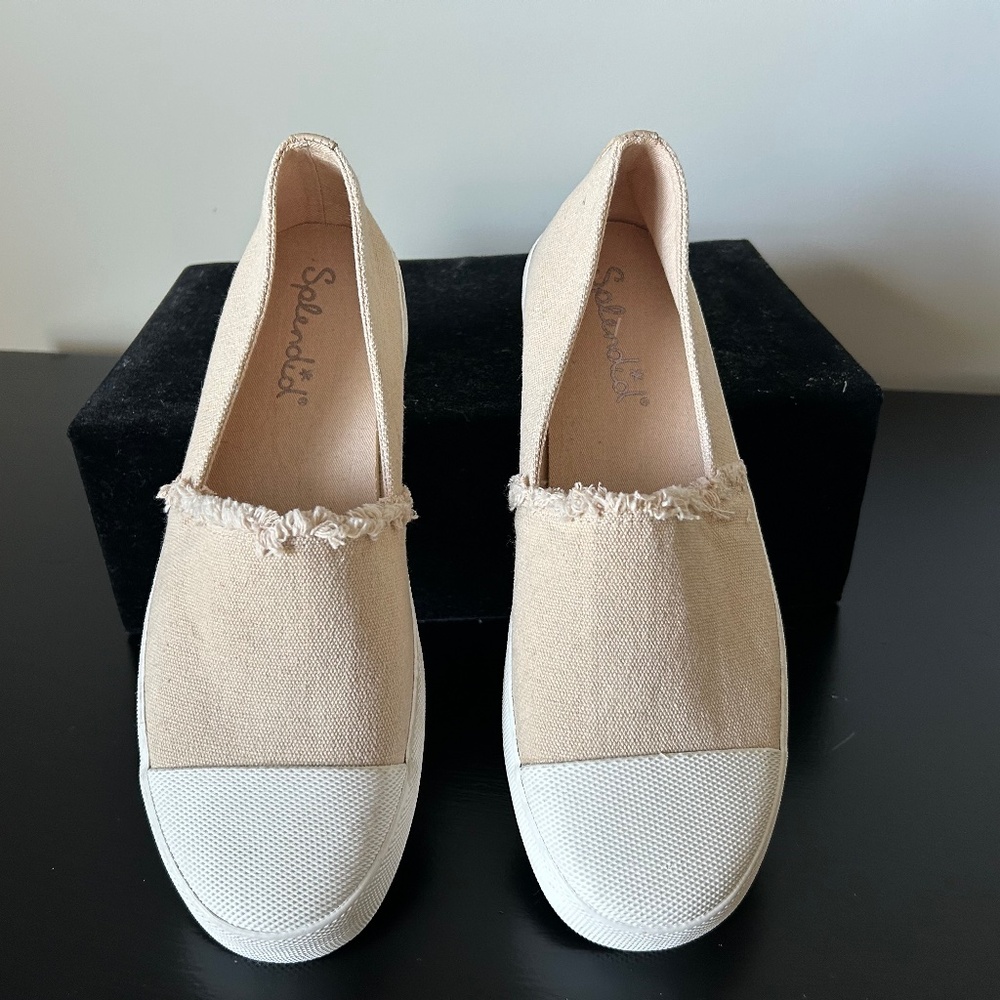 NEW - Aida Splendid Sneaker - New without Box